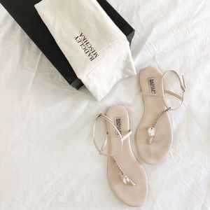 Badgley Mischka dusty rose pink flat sandals
